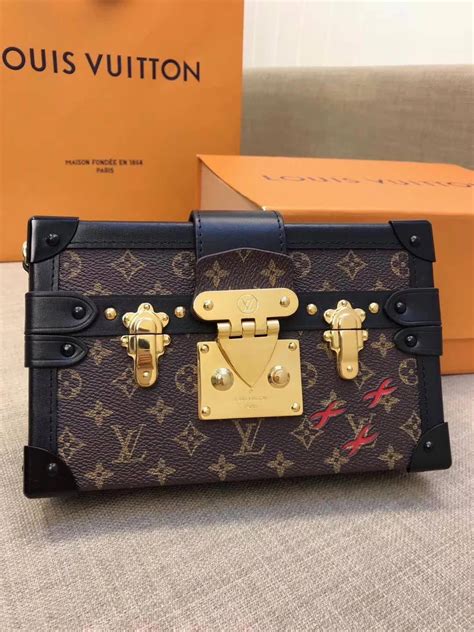 lv purse box